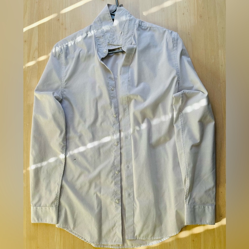 H&M Light Gray Casual Button Down Shirt - Fitted